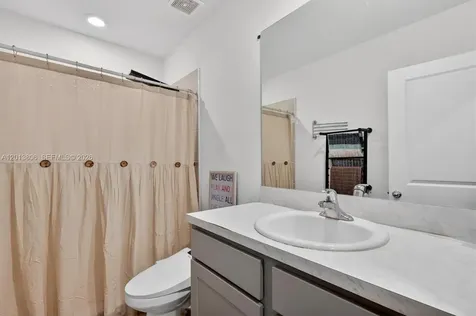 310 NE 1st Drive Florida City FL 33034