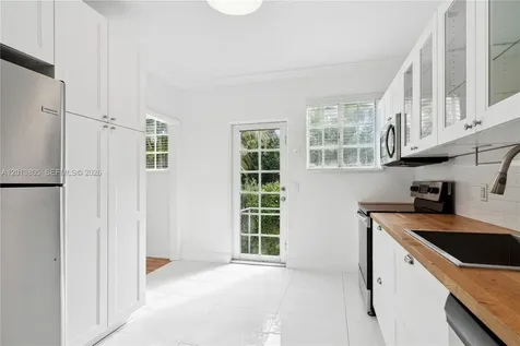 3808 Ponce De Leon Boulevard Coral Gables FL 33134