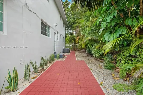 3808 Ponce De Leon Boulevard Coral Gables FL 33134