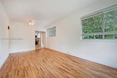 3808 Ponce De Leon Boulevard Coral Gables FL 33134