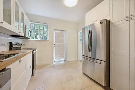 3808 Ponce De Leon Boulevard Coral Gables FL 33134