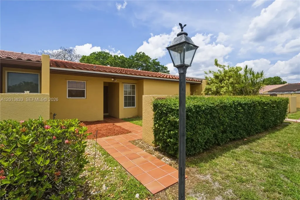 8614 SW 147th Place Miami FL 33193