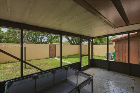 8614 SW 147th Place Miami FL 33193