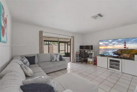 8614 SW 147th Place Miami FL 33193