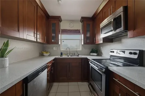 8614 SW 147th Place Miami FL 33193