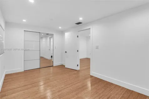 3112 Village Green Drive Miami FL 33175