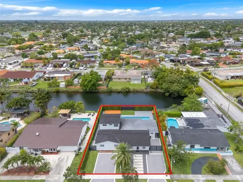 3112 Village Green Drive Miami FL 33175