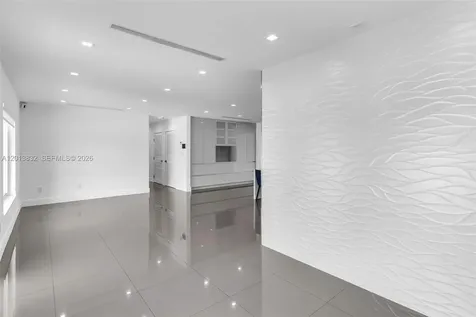 3112 Village Green Drive Miami FL 33175