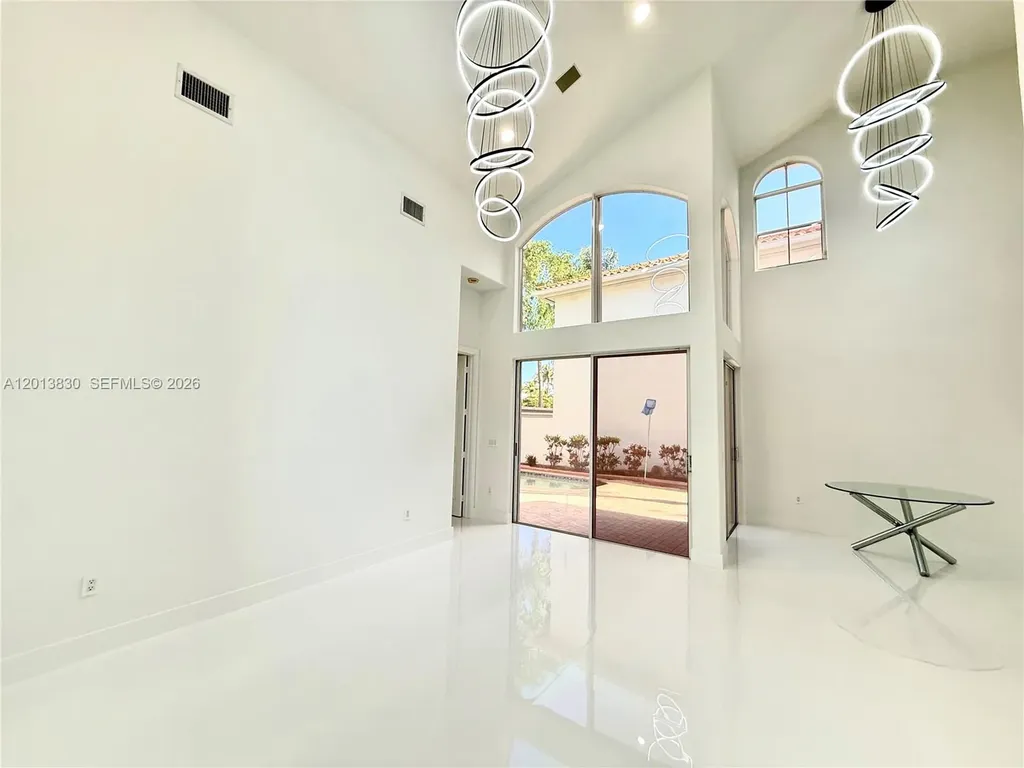 1455 Breakwater Terrace Hollywood FL 33019