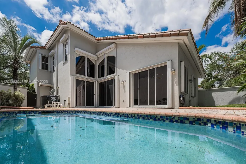 1455 Breakwater Terrace Hollywood FL 33019