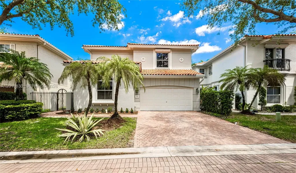 1455 Breakwater Terrace Hollywood FL 33019