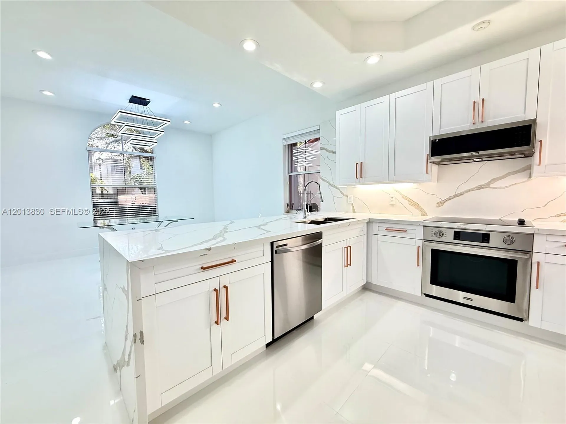 1455 Breakwater Terrace Hollywood FL 33019