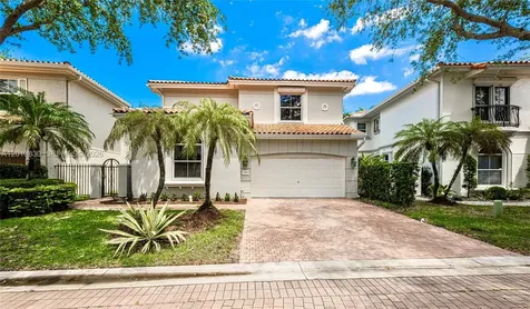 1455 Breakwater Terrace Hollywood FL 33019