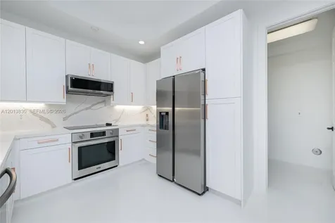 1455 Breakwater Terrace Hollywood FL 33019