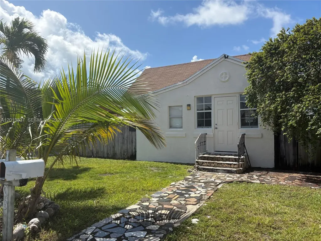 1806 Funston Street Hollywood FL 33020