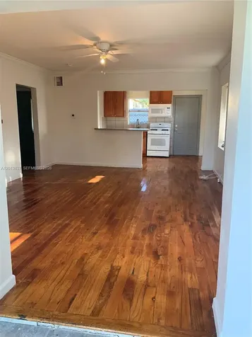 1806 Funston Street Hollywood FL 33020