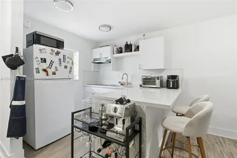716 Michigan Avenue Miami Beach FL 33139