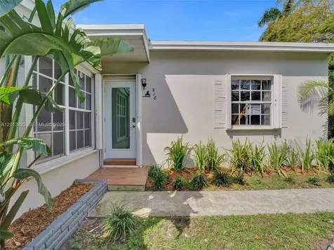 918 NE 4th Court Hallandale Beach FL 33009