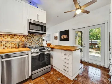 918 NE 4th Court Hallandale Beach FL 33009