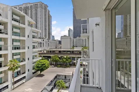 115 SW 11th Street Miami FL 33130