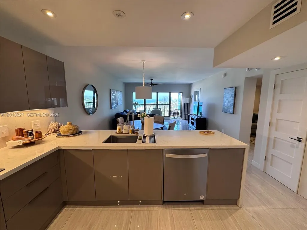 4900 N Ocean Boulevard Lauderdale By The Sea FL 33308