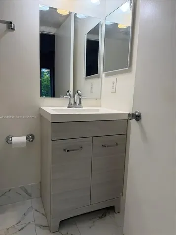 1551 SW 135th Terrace Pembroke Pines FL 33027