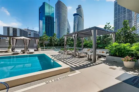 77 SE 5th Street Miami FL 33131