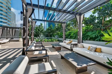 77 SE 5th Street Miami FL 33131