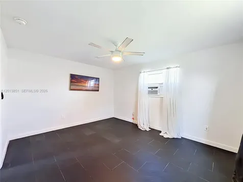 391 NE 42nd Court Oakland Park FL 33334
