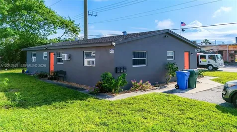 391 NE 42nd Court Oakland Park FL 33334