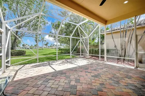 2468 Bay Isle Court Weston FL 33327