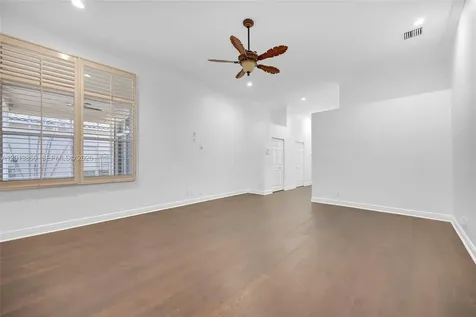 2468 Bay Isle Court Weston FL 33327