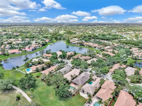 2468 Bay Isle Court Weston FL 33327