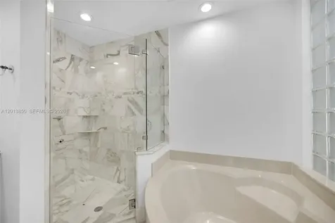 2468 Bay Isle Court Weston FL 33327
