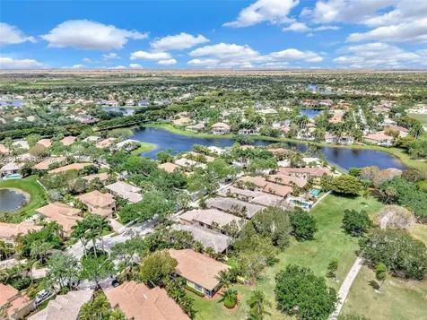 2468 Bay Isle Court Weston FL 33327