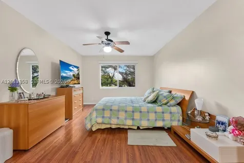 1101 SW 128th Terrace Pembroke Pines FL 33027