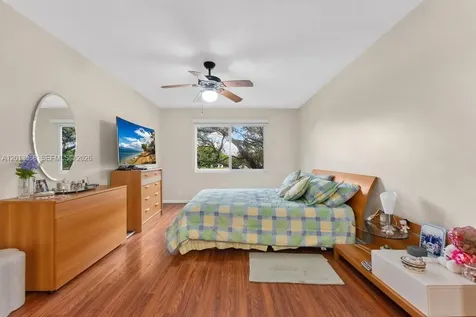 1101 SW 128th Terrace Pembroke Pines FL 33027