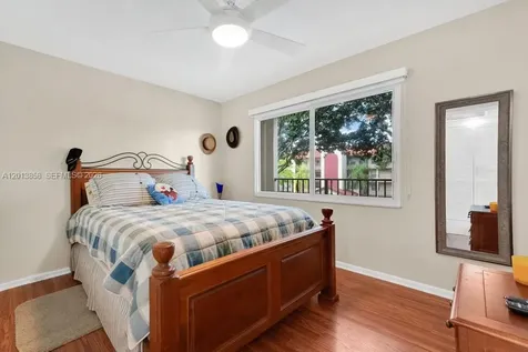 1101 SW 128th Terrace Pembroke Pines FL 33027