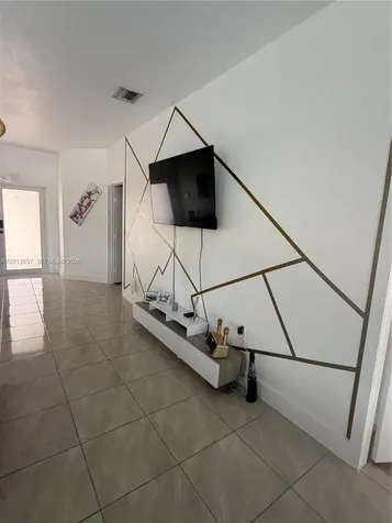 16479 SW 53rd Street Miami FL 33185