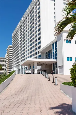 5445 Collins Avenue Miami Beach FL 33140