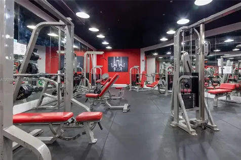 5445 Collins Avenue Miami Beach FL 33140