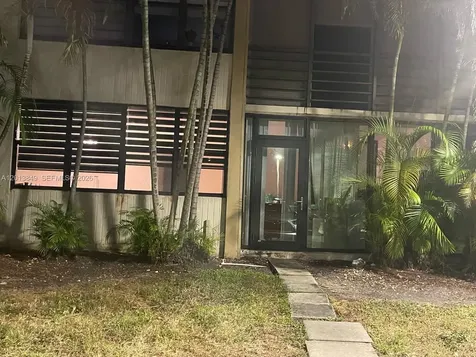 20381 NE 30th Avenue Aventura FL 33180