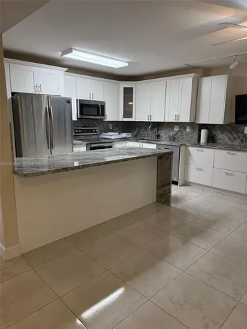 20381 NE 30th Avenue Aventura FL 33180