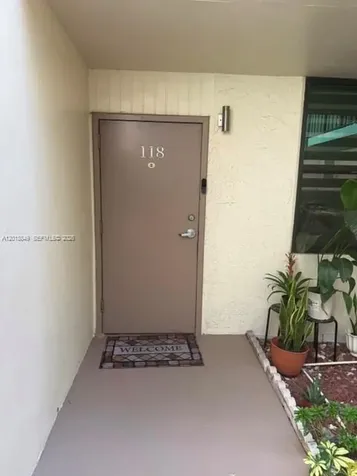 20381 NE 30th Avenue Aventura FL 33180