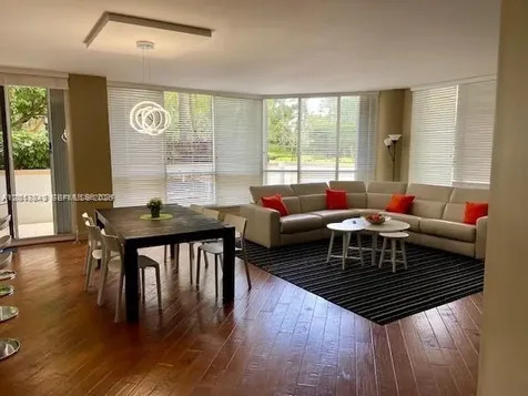 21150 Point Place Aventura FL 33180