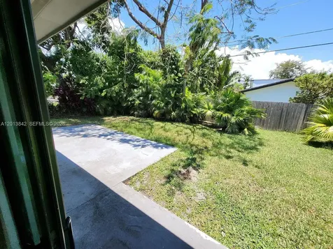8575 SW 125th Street Miami FL 33156