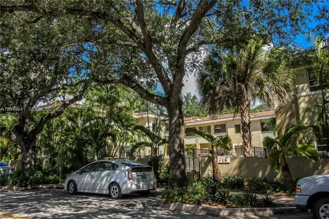 125 Edgewater Drive Coral Gables FL 33133