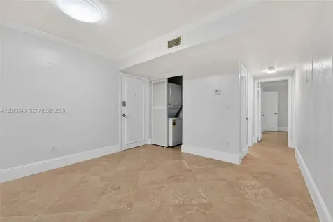 7477 SW 82nd Street Miami FL 33143