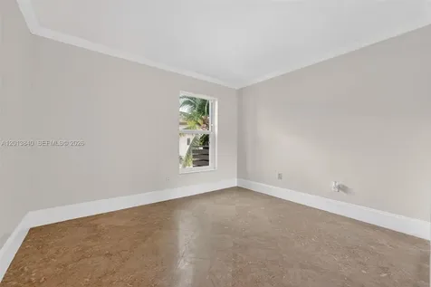 7477 SW 82nd Street Miami FL 33143