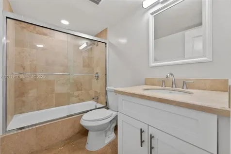 7477 SW 82nd Street Miami FL 33143